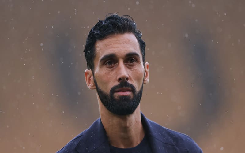 Huấn luyện viên Real Madrid hiện tại là ai? Tiểu sử HLV của đội bóng Hoàng Gia